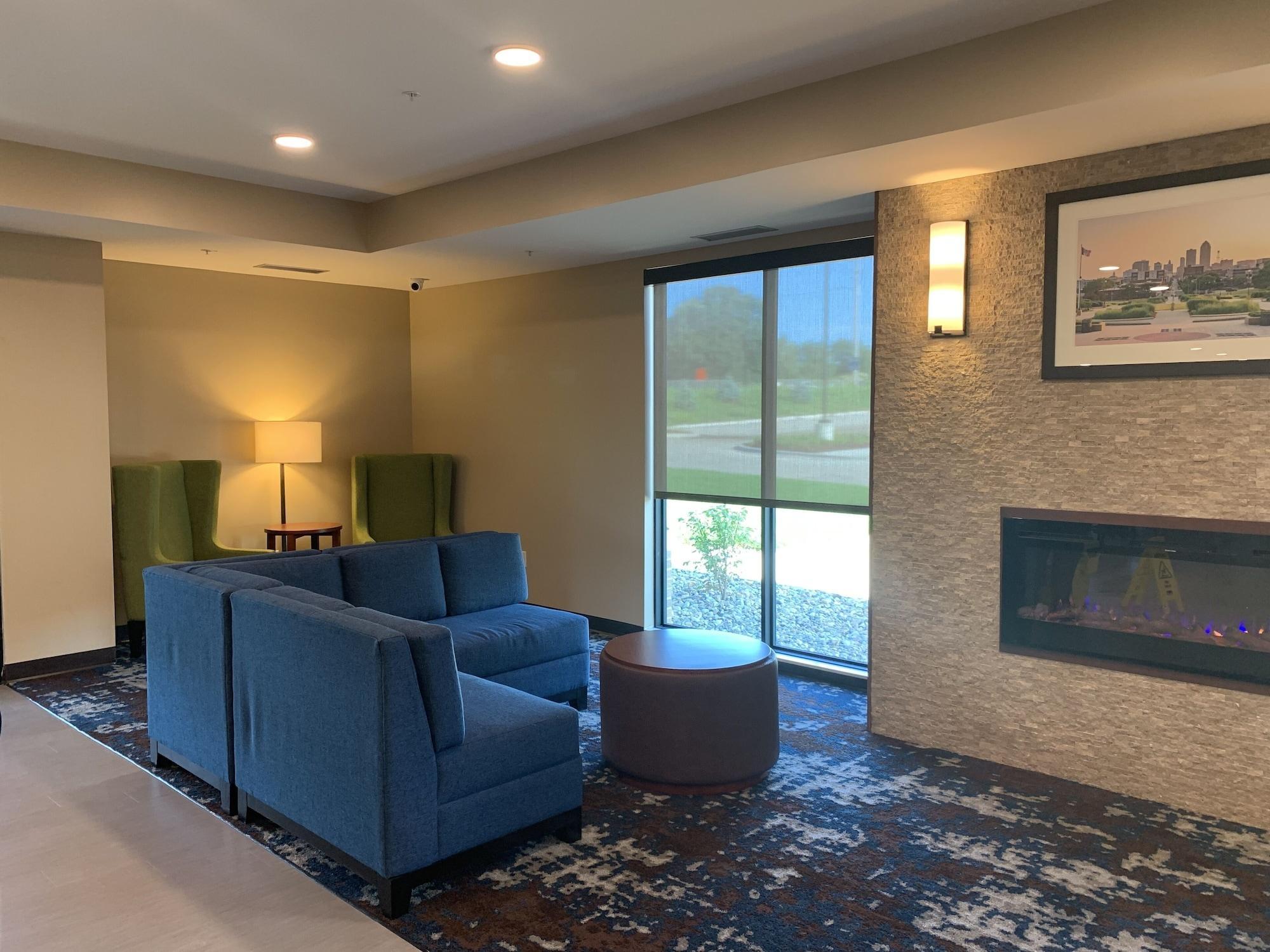 Comfort Inn & Suites West Des Moines Eksteriør billede